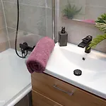 Bright & Relaxing Apartmán *